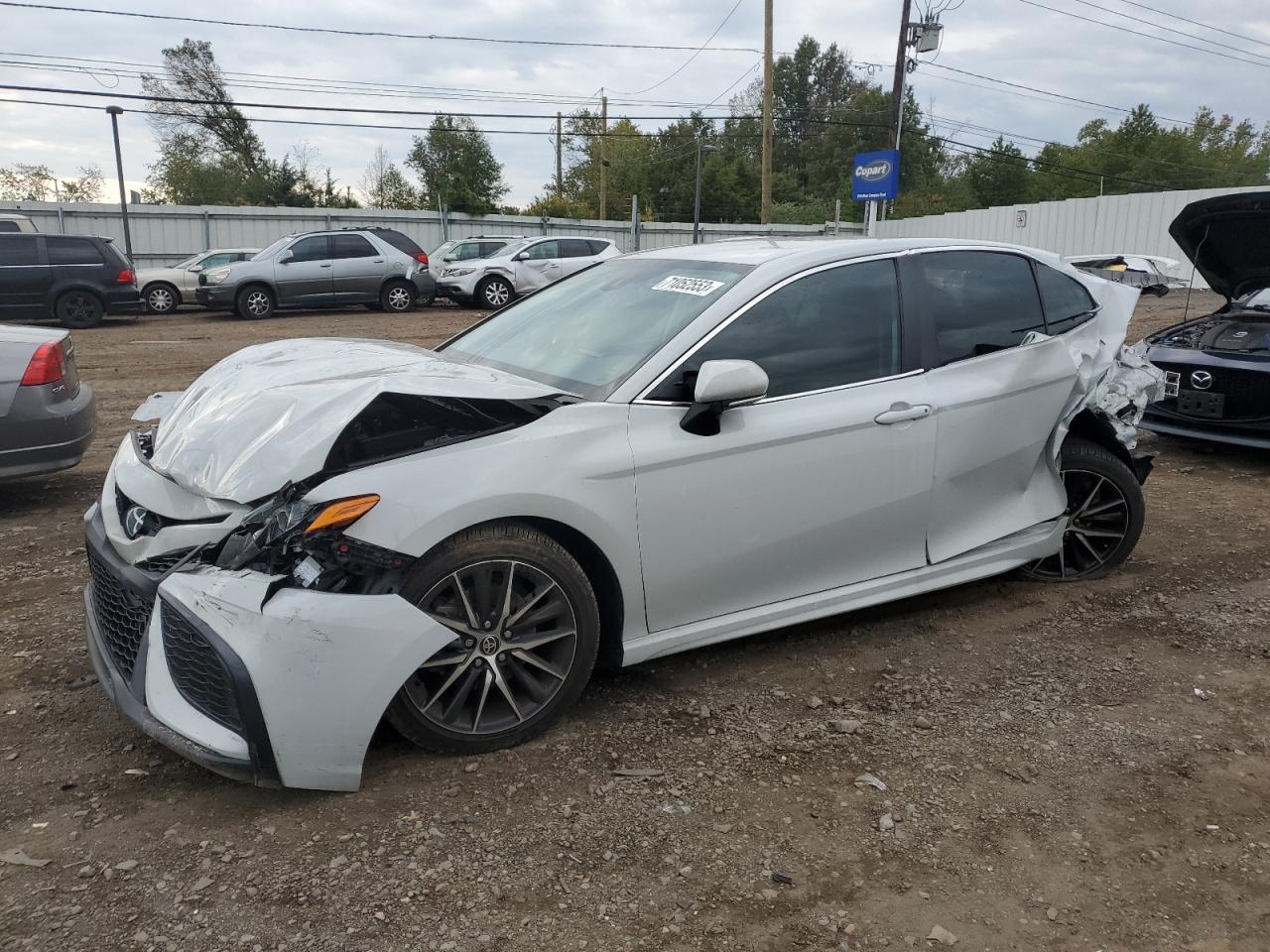 Image 1 of 2022 TOYOTA CAMRY SE 2022 with VIN 4T1G11AK4NU047299