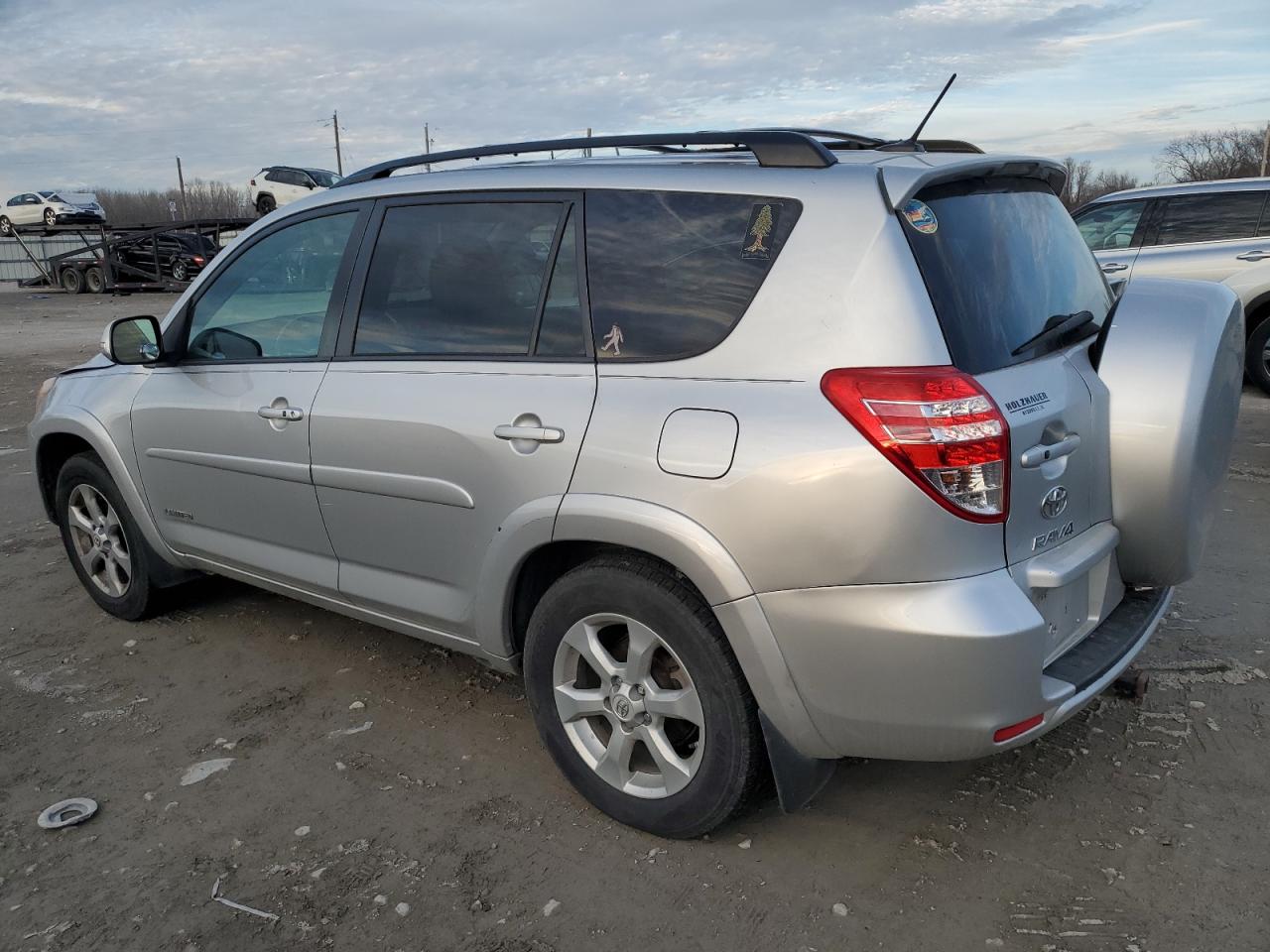 Image 2 of 2012 TOYOTA RAV4 LIMITED 2012 with VIN 2T3DK4DV8CW072346