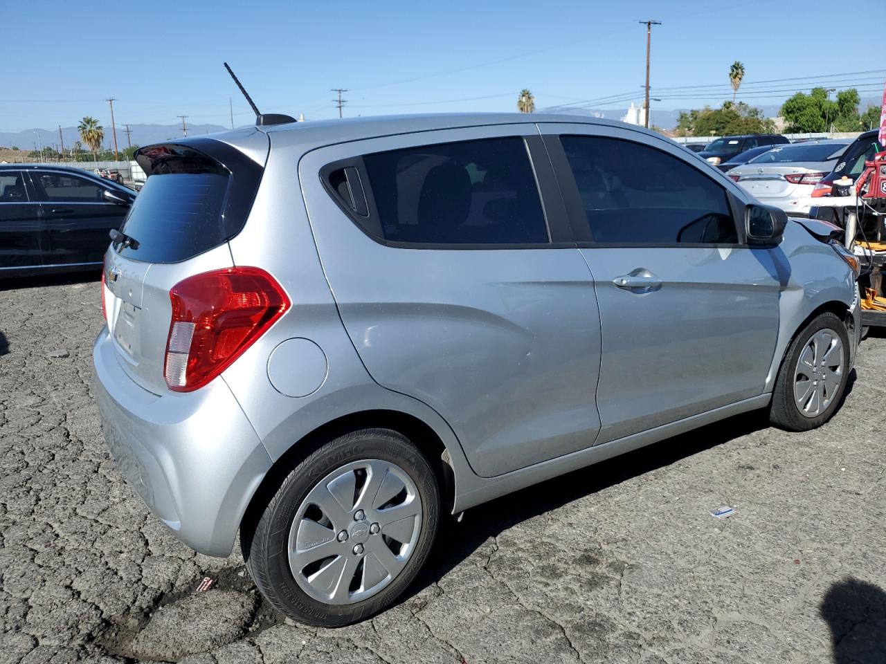 Obraz 3 z 2017 CHEVROLET SPARK LS 2017 z VIN KL8CB6SA3HC778859