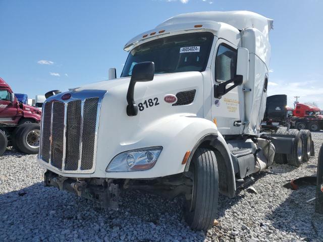 Image 2 of 2018 PETERBILT 579  2018 with VIN 1XPBDP9X3JD448182