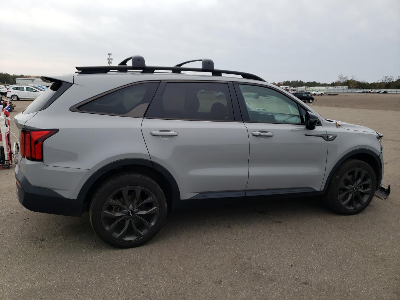 Изображение 3 2022 KIA SORENTO SX 2022 с VIN 5XYRKDLF7NG090869