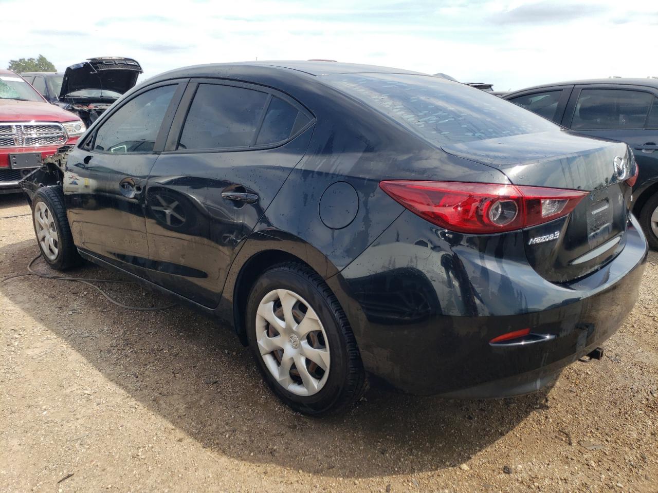 Obraz 2 z 2018 MAZDA 3 SPORT 2018 z VIN 3MZBN1U75JM213738