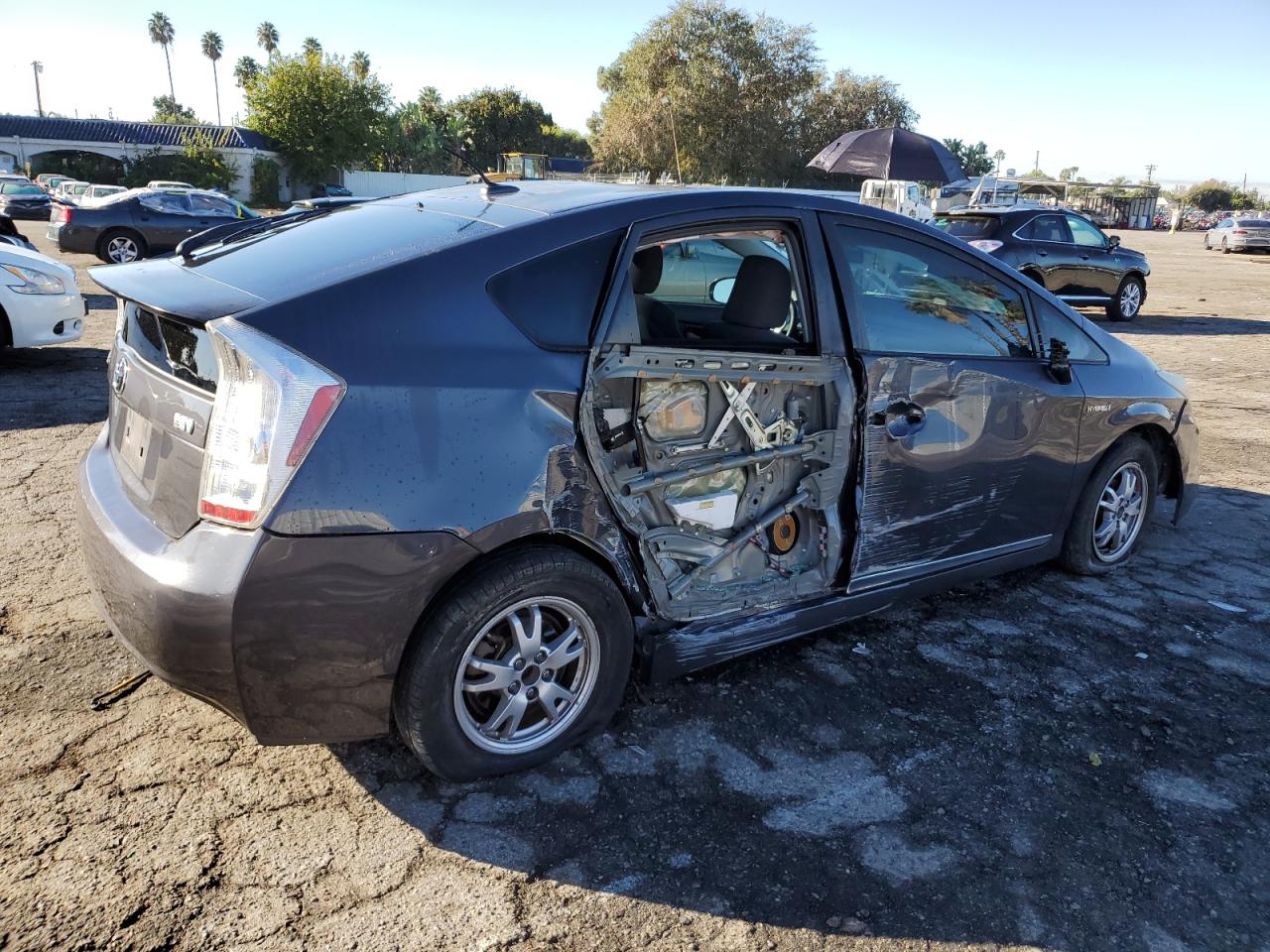 Obraz 3 z 2010 TOYOTA PRIUS  2010 z VIN JTDKN3DU4A1270160