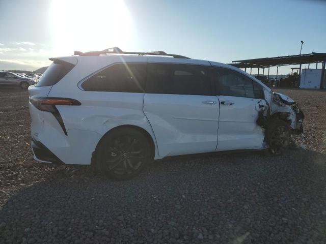 Obraz 3 z 2022 TOYOTA SIENNA XSE 2022 z VIN 5TDDRKEC7NS135051
