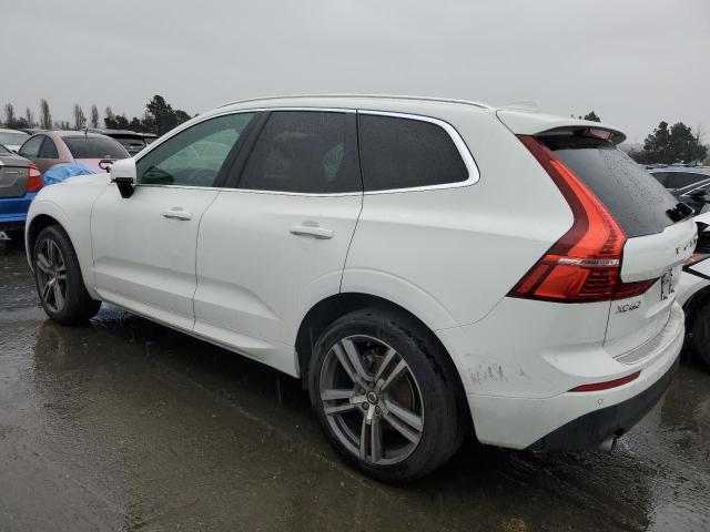Image 2 of 2020 VOLVO XC60 T5 MOMENTUM 2020 with VIN YV4102RK1L1460008