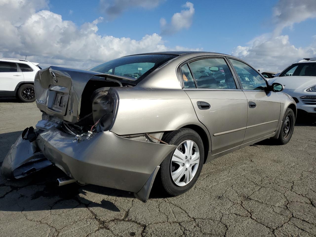 Image 3 of 2003 NISSAN ALTIMA BASE 2003 with VIN 1N4AL11D73C157424