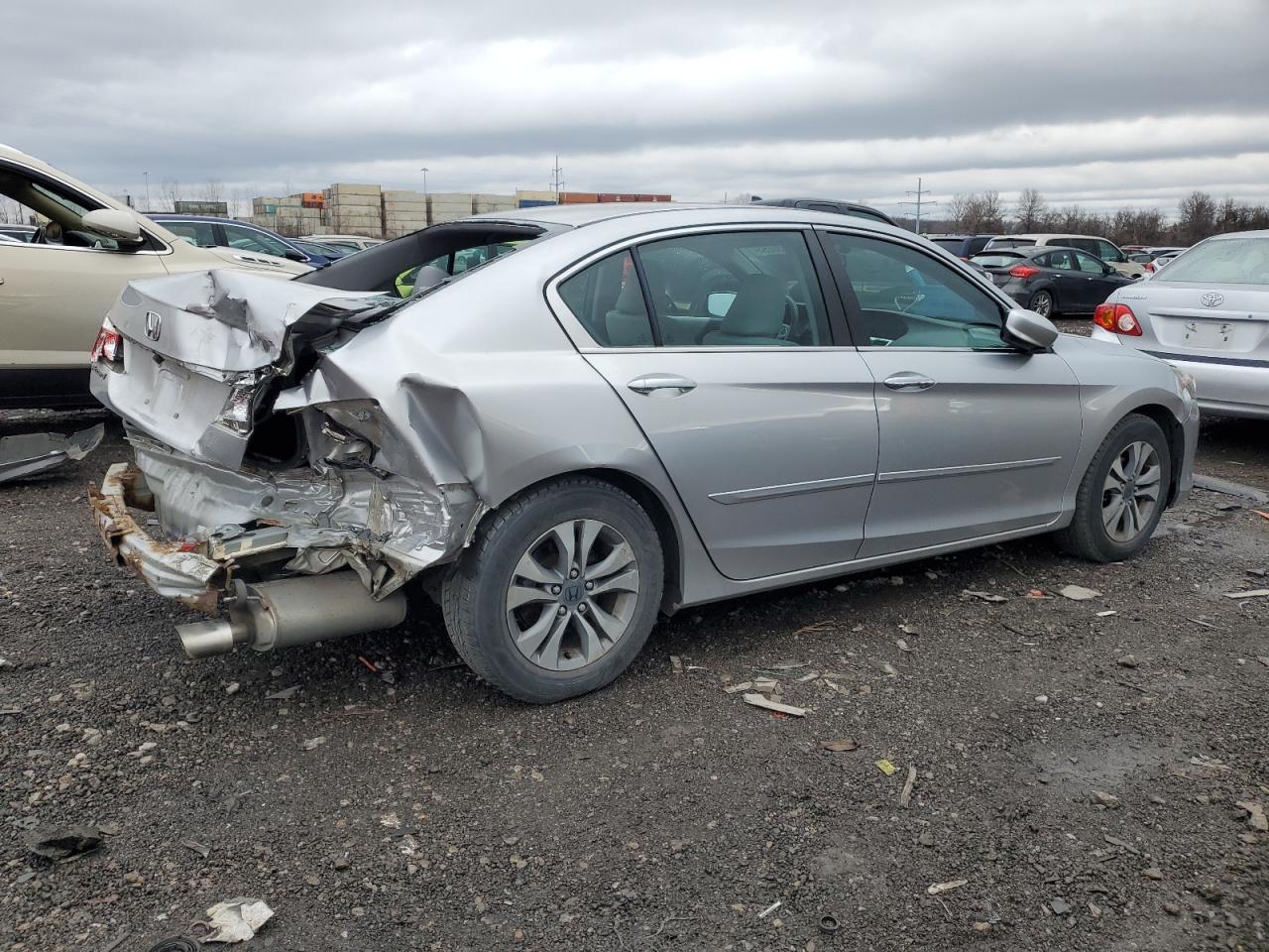 Obraz 3 z 2014 HONDA ACCORD LX 2014 z VIN 1HGCR2F38EA226175