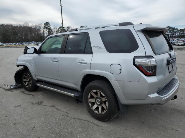 Изображение 2 2018 TOYOTA 4RUNNER SR5/SR5 PREMIUM 2018 с VIN JTEBU5JR5J5548650