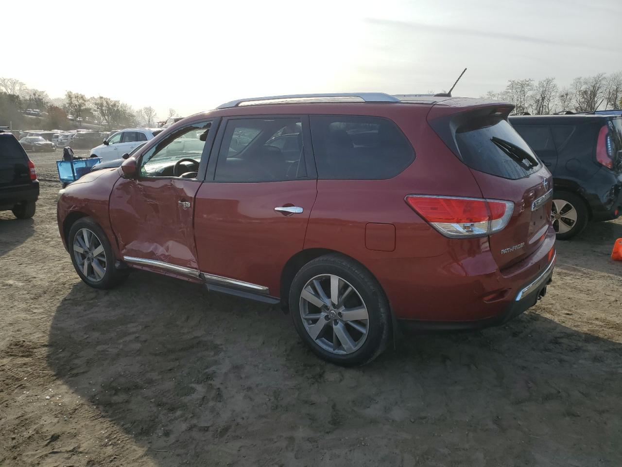 Image 2 of 2016 NISSAN PATHFINDER S 2016 with VIN 5N1AR2MM9GC616559