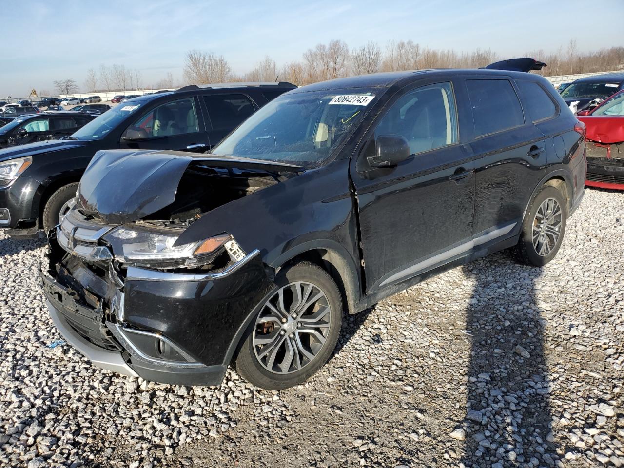 2018 MITSUBISHI OUTLANDER ES 2018 image