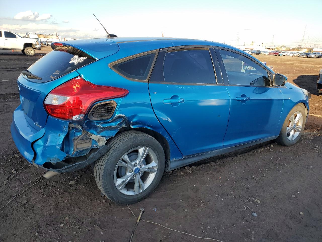 Изображение 3 2013 FORD FOCUS SE 2013 с VIN 1FADP3K23DL280827