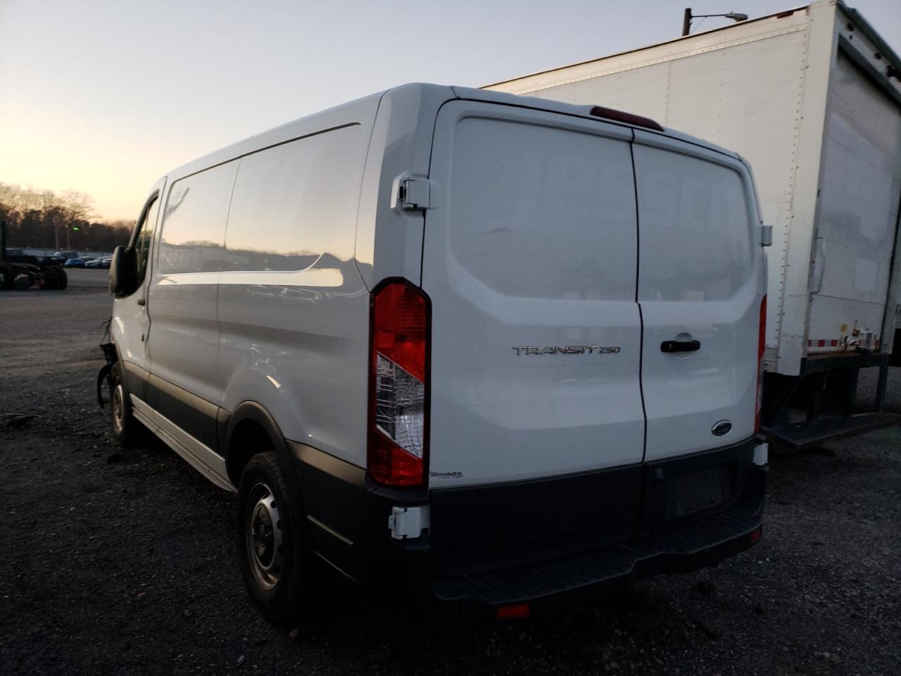 Image 2 of 2019 FORD TRANSIT T-250 2019 with VIN 1FTYR1ZMXKKA58404