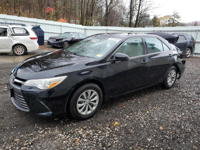 Image 1 of 2017 TOYOTA CAMRY LE 2017 with VIN 4T1BF1FK1HU770648