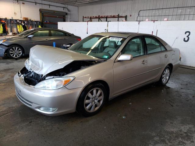 Obraz 1 z 2004 TOYOTA CAMRY LE 2004 z VIN 4T1BF30K04U589054