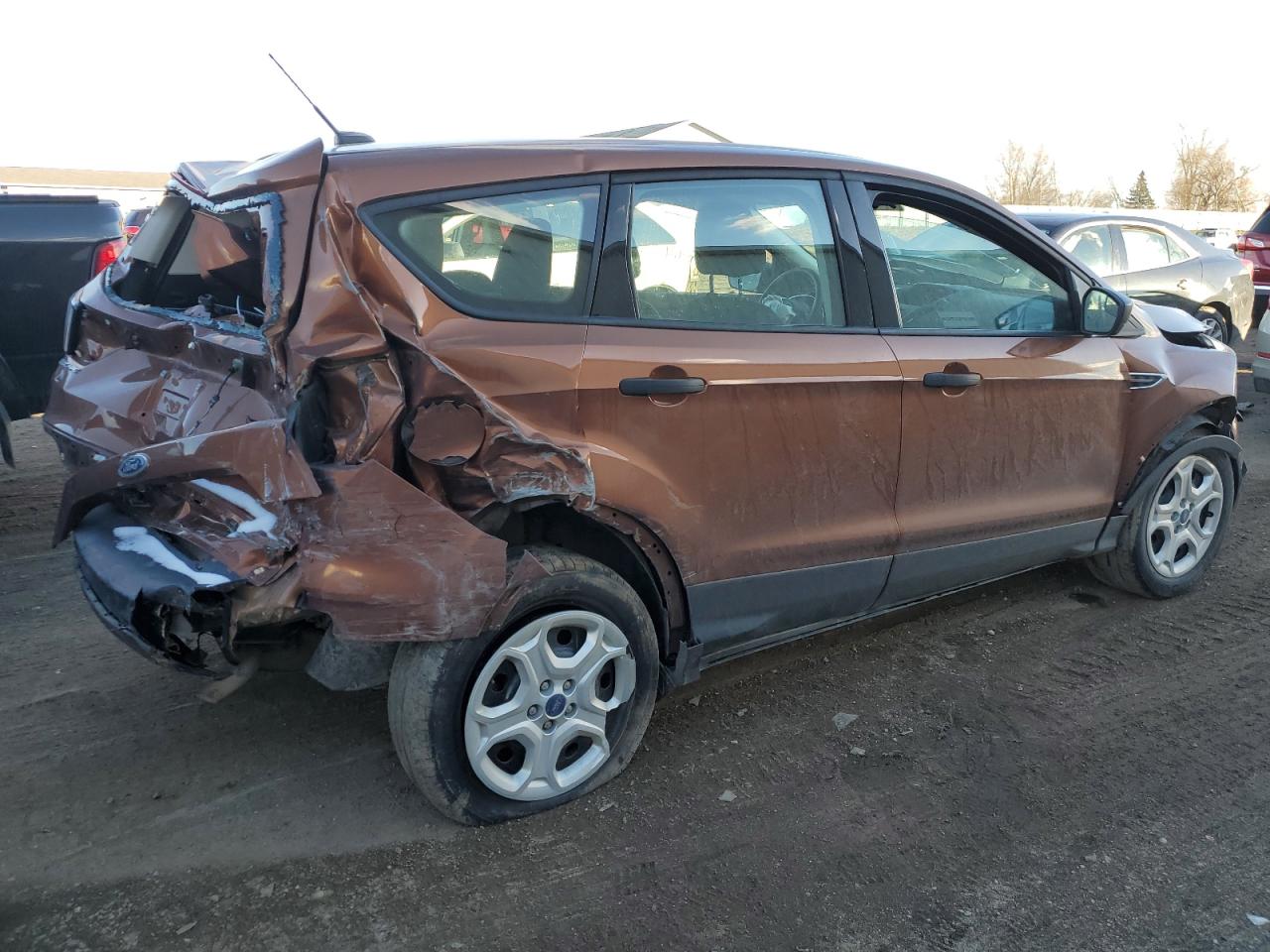 Obraz 3 z 2017 FORD ESCAPE S 2017 z VIN 1FMCU0F73HUA22449