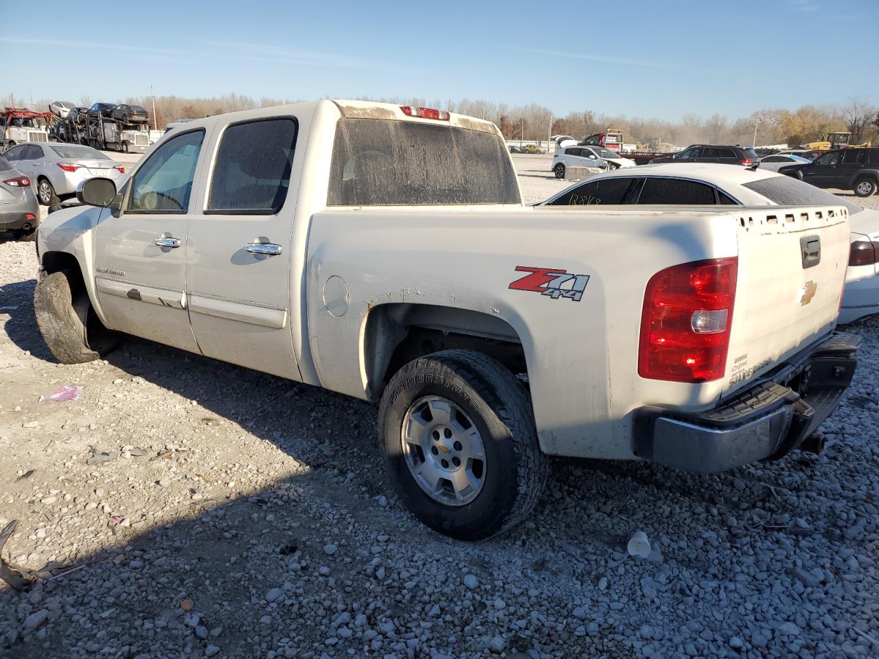 Изображение 2 2013 CHEVROLET SILVERADO K1500 LT 2013 с VIN 3GCPKSE77DG279118