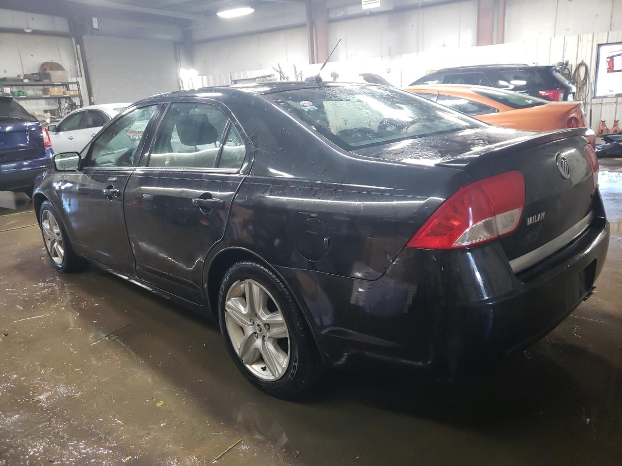 Obraz 2 z 2010 MERCURY MILAN  2010 z VIN 3MEHM0HA7AR649525