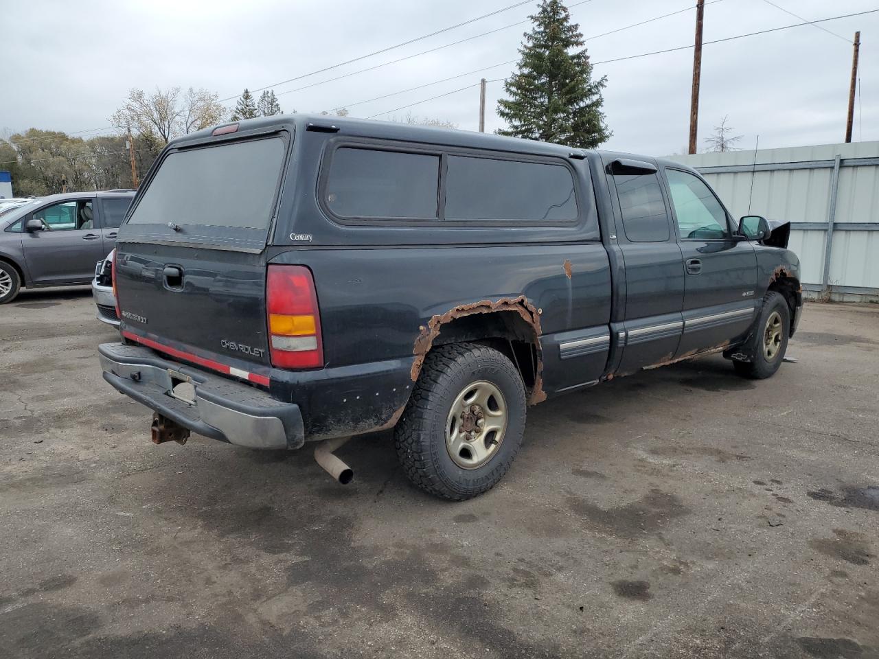 Image 3 of 2001 CHEVROLET SILVERADO C1500 2001 with VIN 1GCEC19W51Z237414