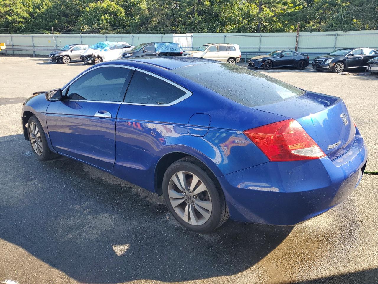 Изображение 2 2011 HONDA ACCORD LX-S 2011 с VIN 1HGCS1B31BA014167