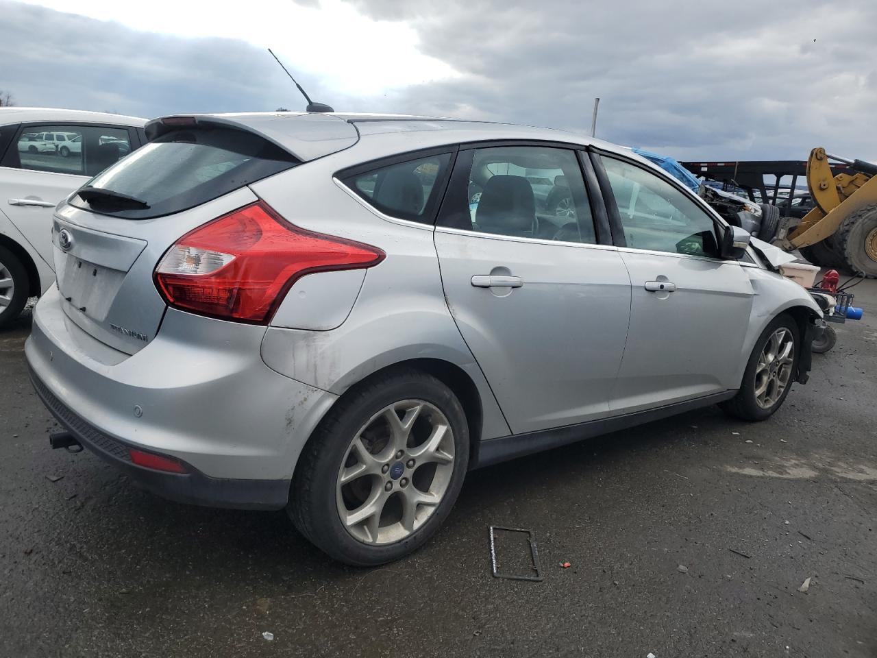 Image 3 of 2013 FORD FOCUS TITANIUM 2013 with VIN 1FADP3N28DL198281