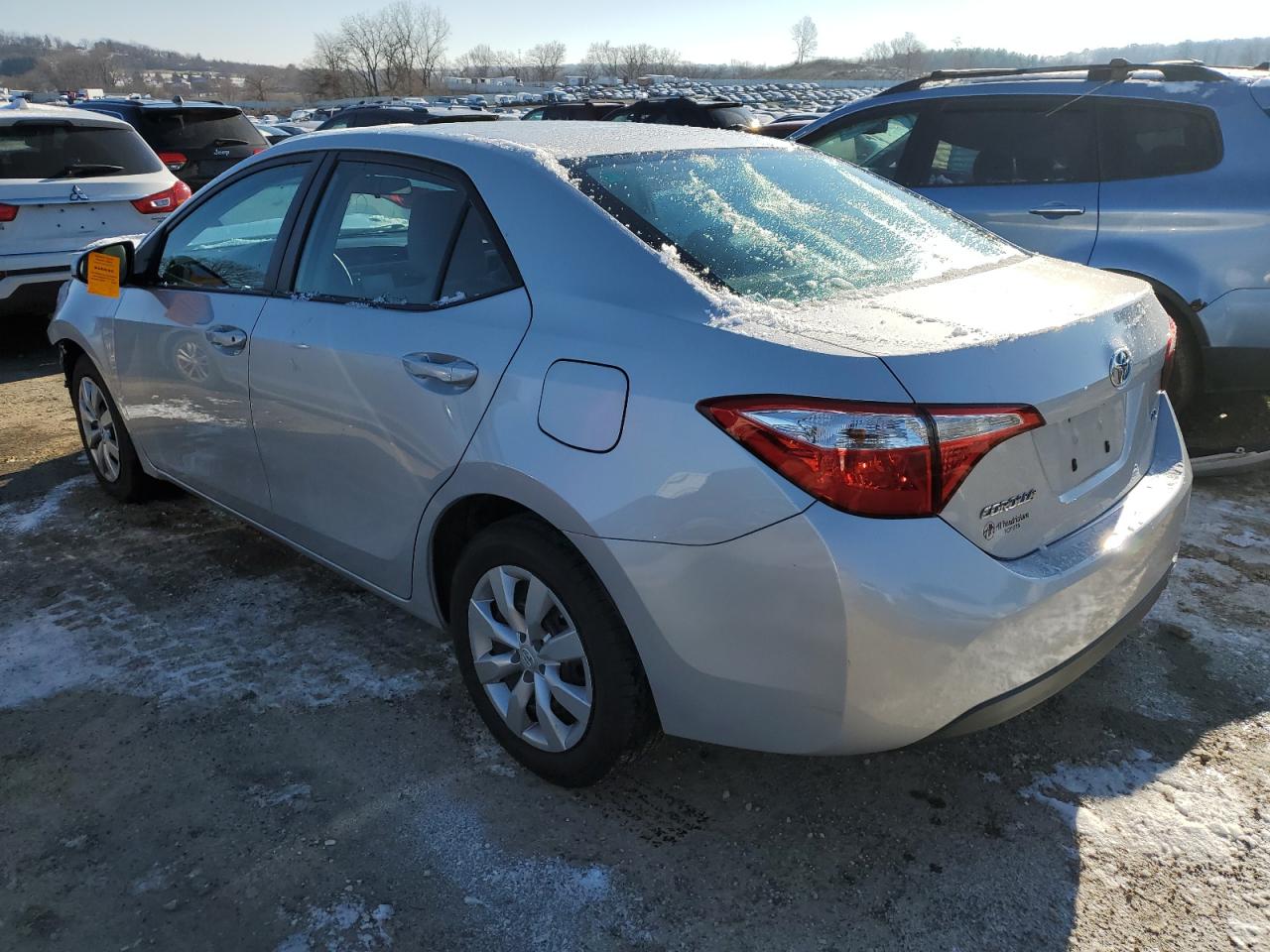 Image 2 of 2015 TOYOTA COROLLA L 2015 with VIN 2T1BURHE5FC478947