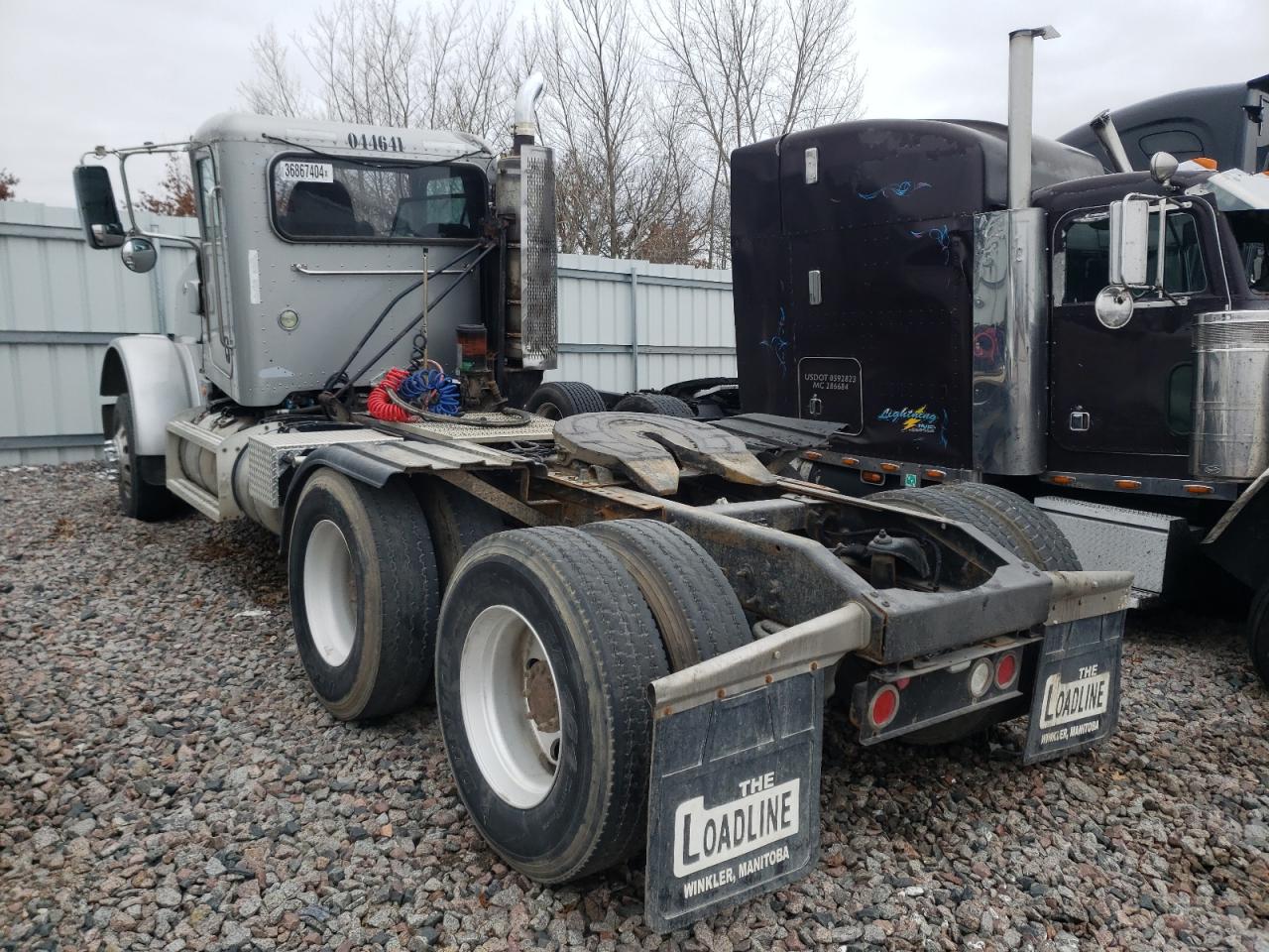 Image 3 of 2010 PETERBILT 367  2010 with VIN 1XPTD49X3AD112972