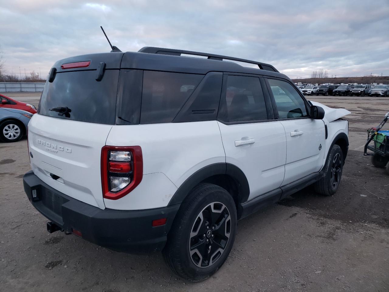Image 3 of 2021 FORD BRONCO SPORT OUTER BANKS 2021 with VIN 3FMCR9C62MRA73377