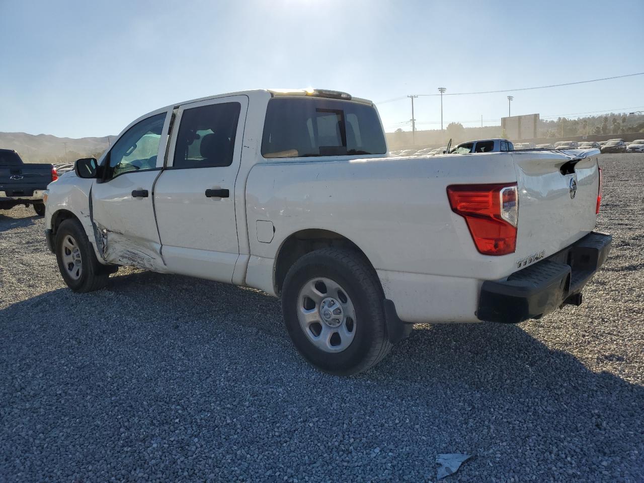 Image 2 of 2017 NISSAN TITAN S 2017 with VIN 1N6AA1EK5HN513967
