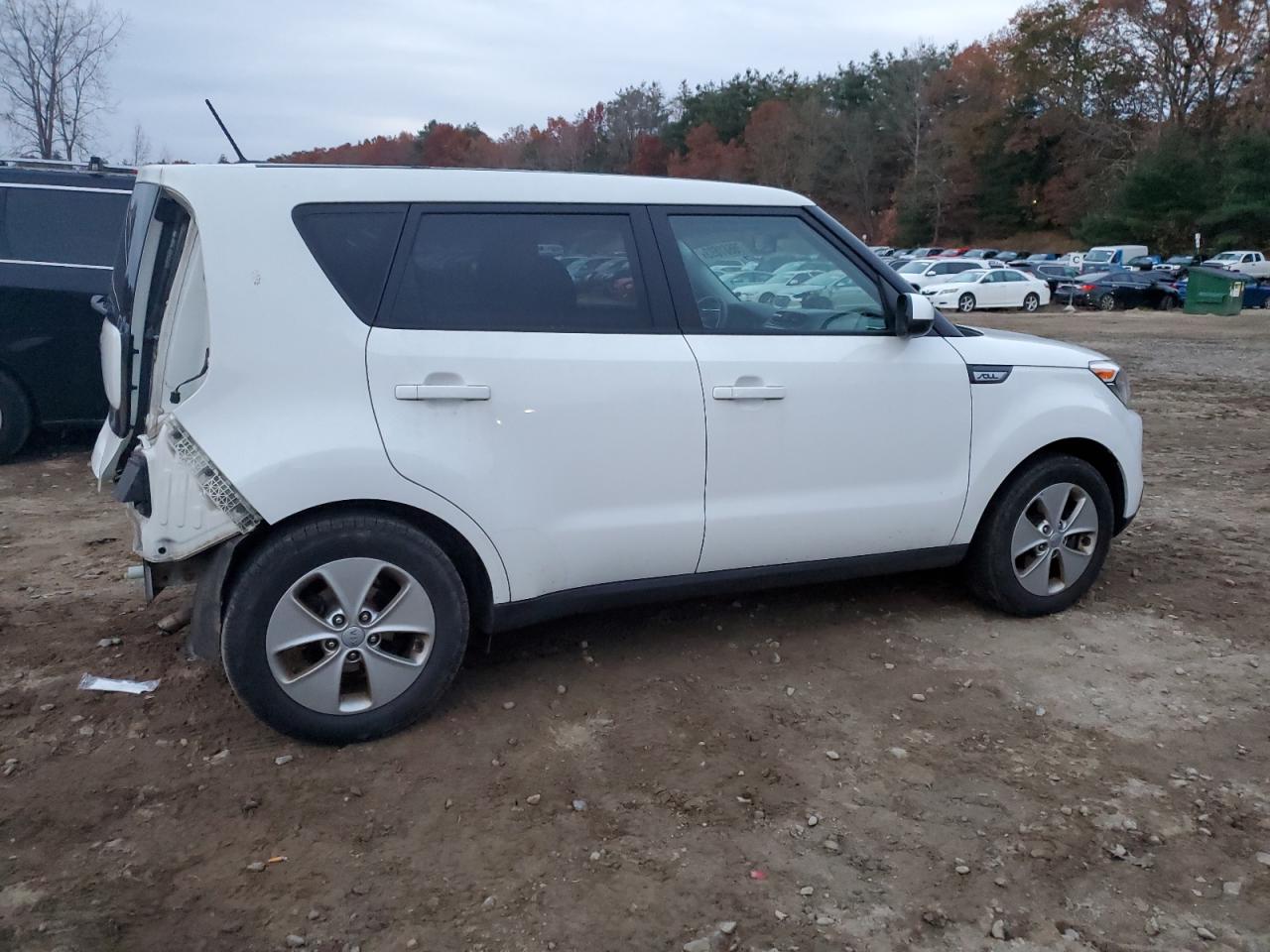Изображение 3 2016 KIA SOUL  2016 с VIN KNDJN2A27G7260401