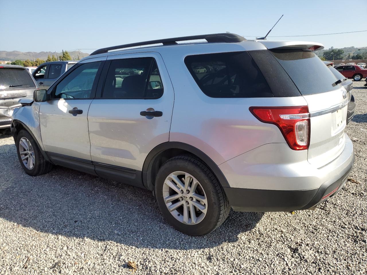 Изображение 2 2015 FORD EXPLORER  2015 с VIN 1FM5K7B83FGB67704
