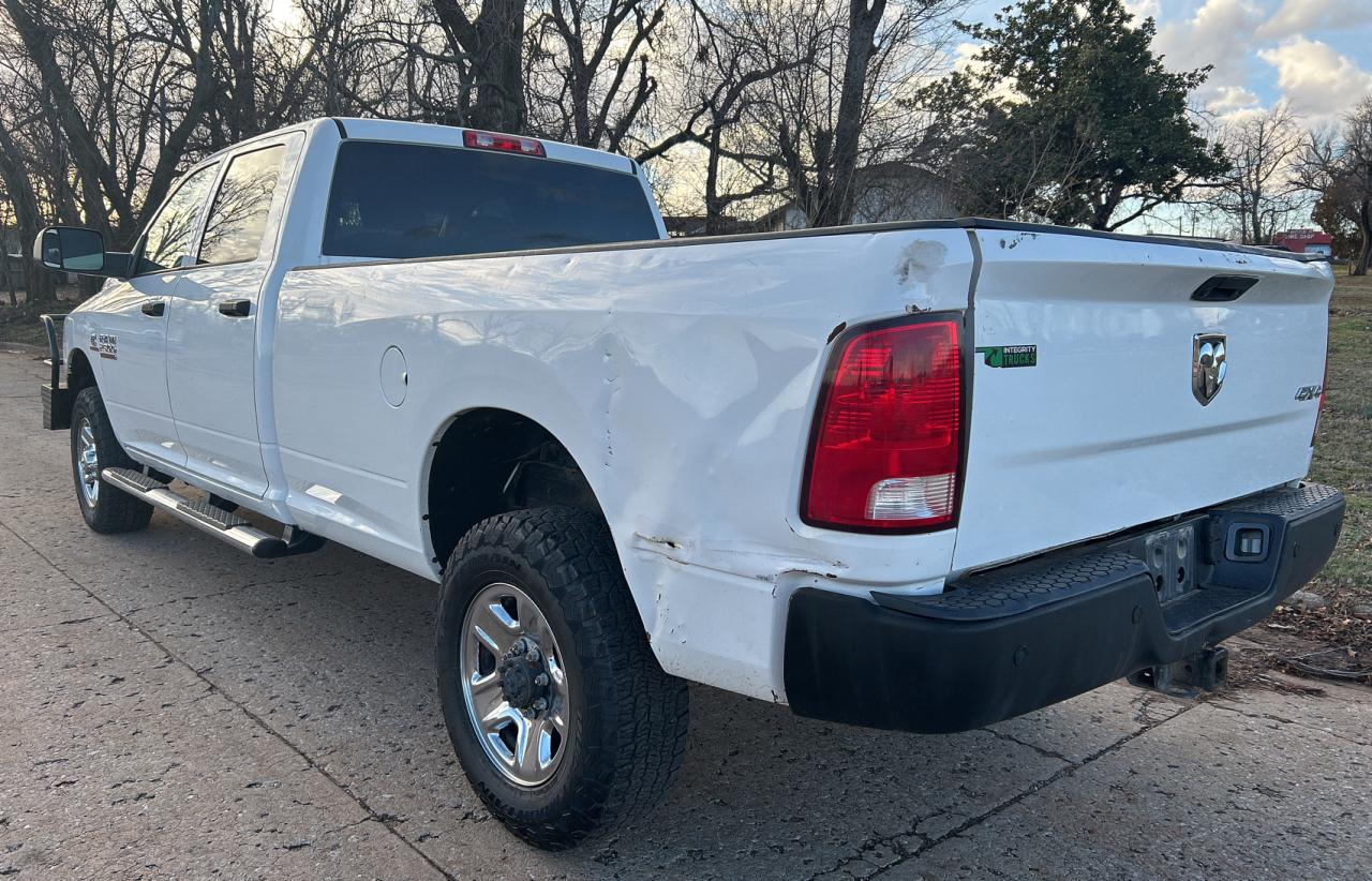 Image 3 of 2017 RAM 2500 ST 2017 with VIN 3C6UR5HL9HG752801