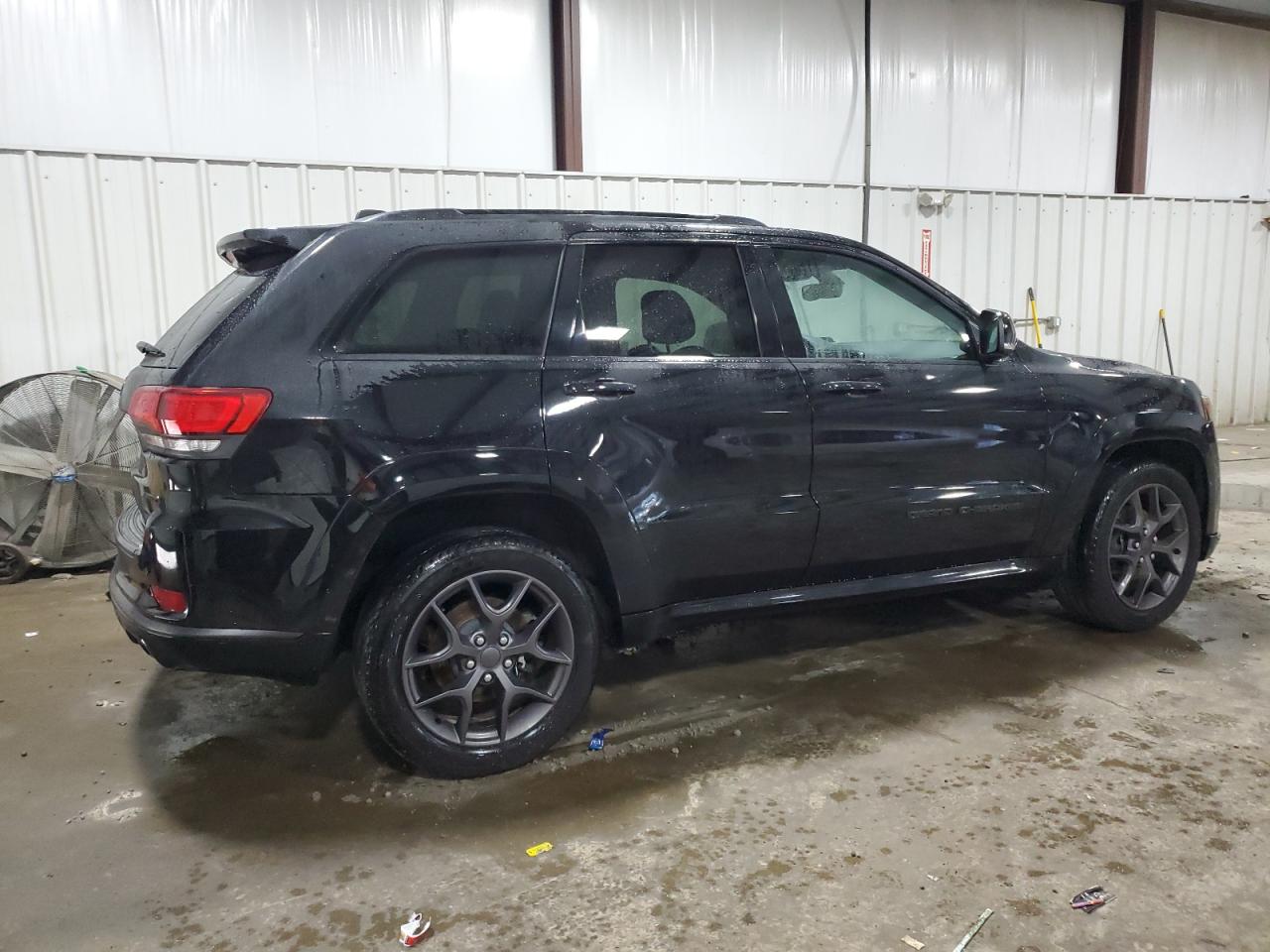 Image 3 of 2020 JEEP GRAND CHEROKEE LIMITED 2020 with VIN 1C4RJFBG5LC238446