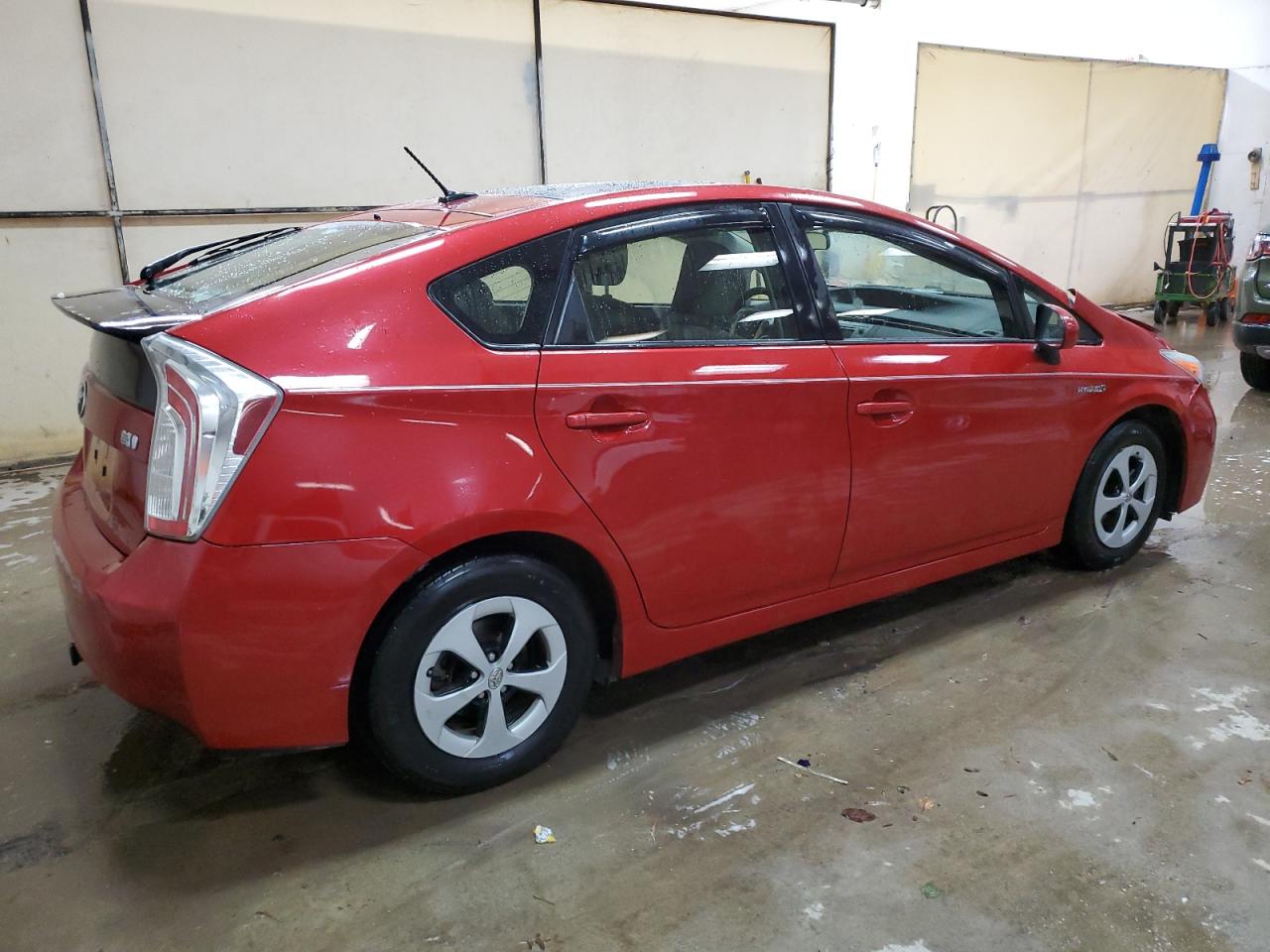 Image 3 of 2015 TOYOTA PRIUS  2015 with VIN JTDKN3DU9F0462008