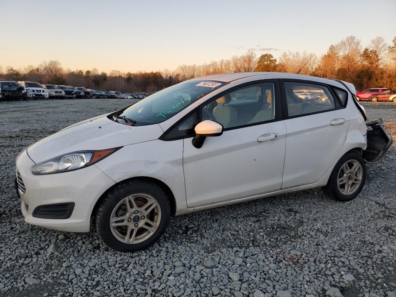 Obraz 1 z 2019 FORD FIESTA SE 2019 z VIN 3FADP4EJ0KM119260