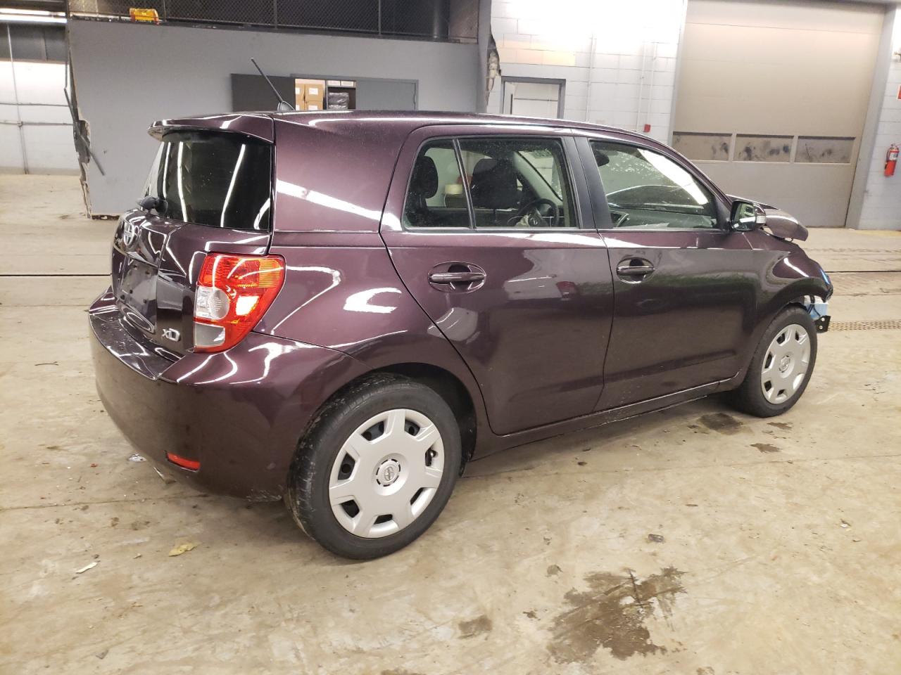 Obraz 3 z 2013 TOYOTA SCION XD  2013 z VIN JTKKUPB48D1038252
