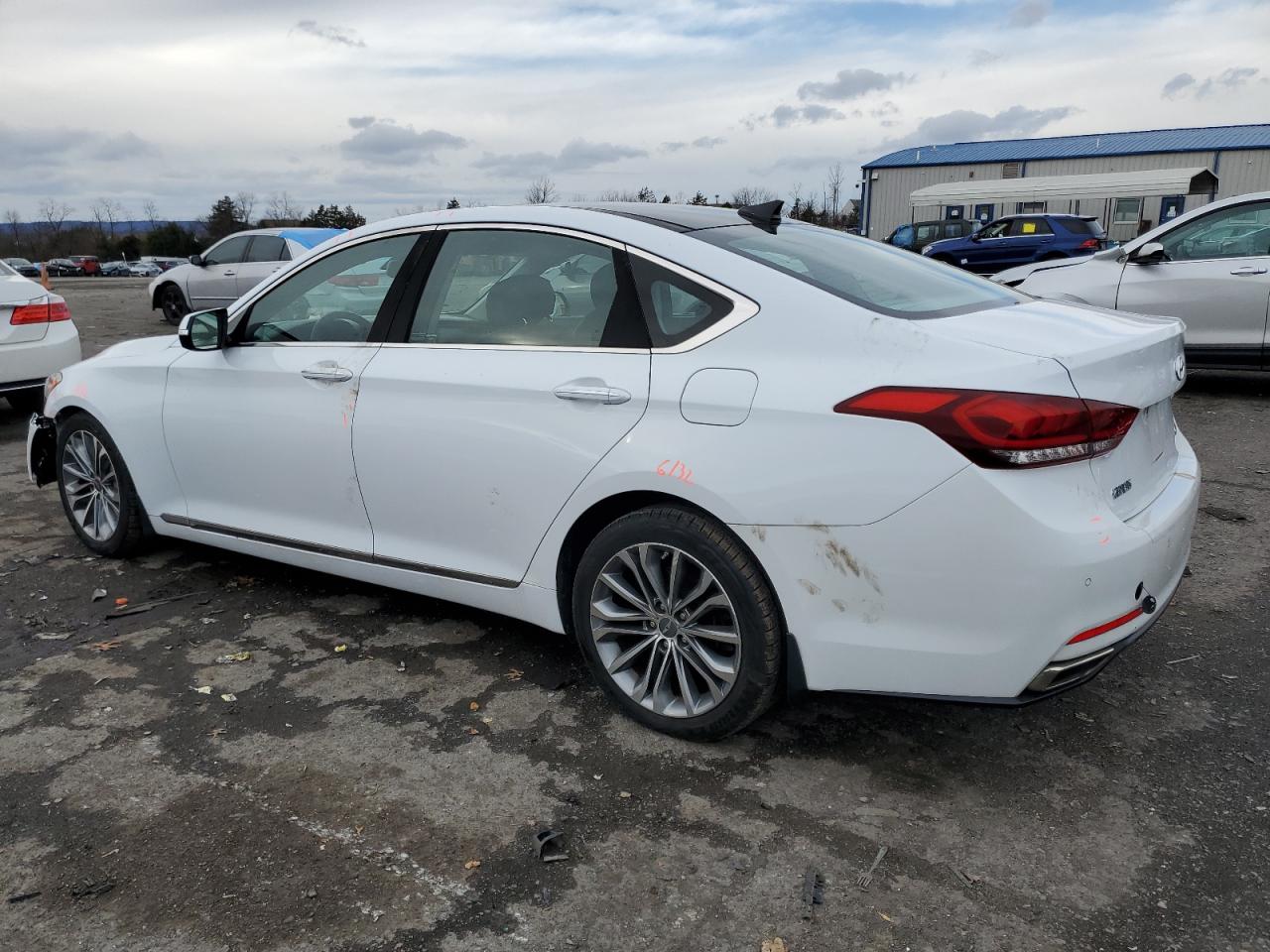 Image 2 of 2016 HYUNDAI GENESIS 3.8L 2016 with VIN KMHGN4JE4GU129570