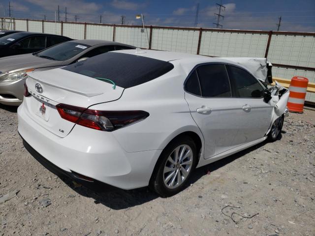 Obraz 3 z 2022 TOYOTA CAMRY LE 2022 z VIN 4T1C11AK7NU689143