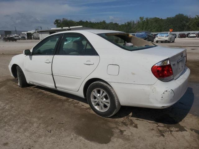 Obraz 2 z 2005 TOYOTA CAMRY LE 2005 z VIN 4T1BF32KX5U609597