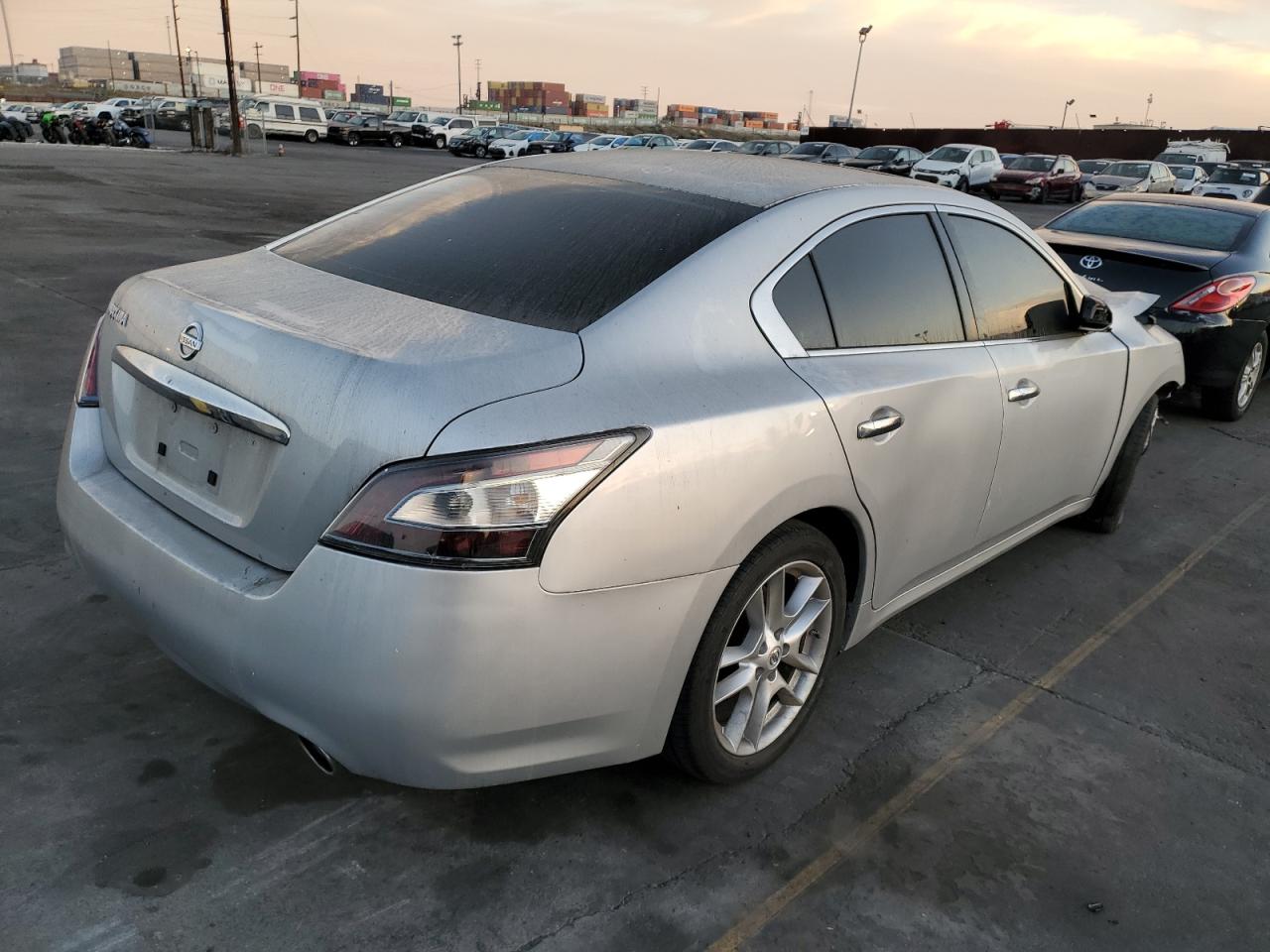 Изображение 3 2014 NISSAN MAXIMA S 2014 с VIN 1N4AA5APXEC464628