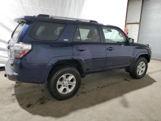 Image 3 of 2022 TOYOTA 4RUNNER SR5/SR5 PREMIUM 2022 with VIN JTEMU5JR2N6032710
