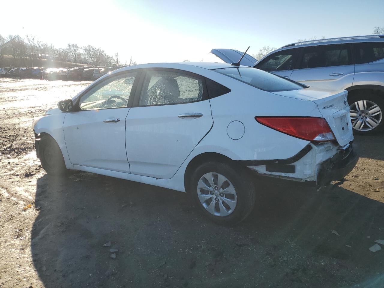 Image 2 of 2017 HYUNDAI ACCENT SE 2017 with VIN KMHCT4AE4HU219324