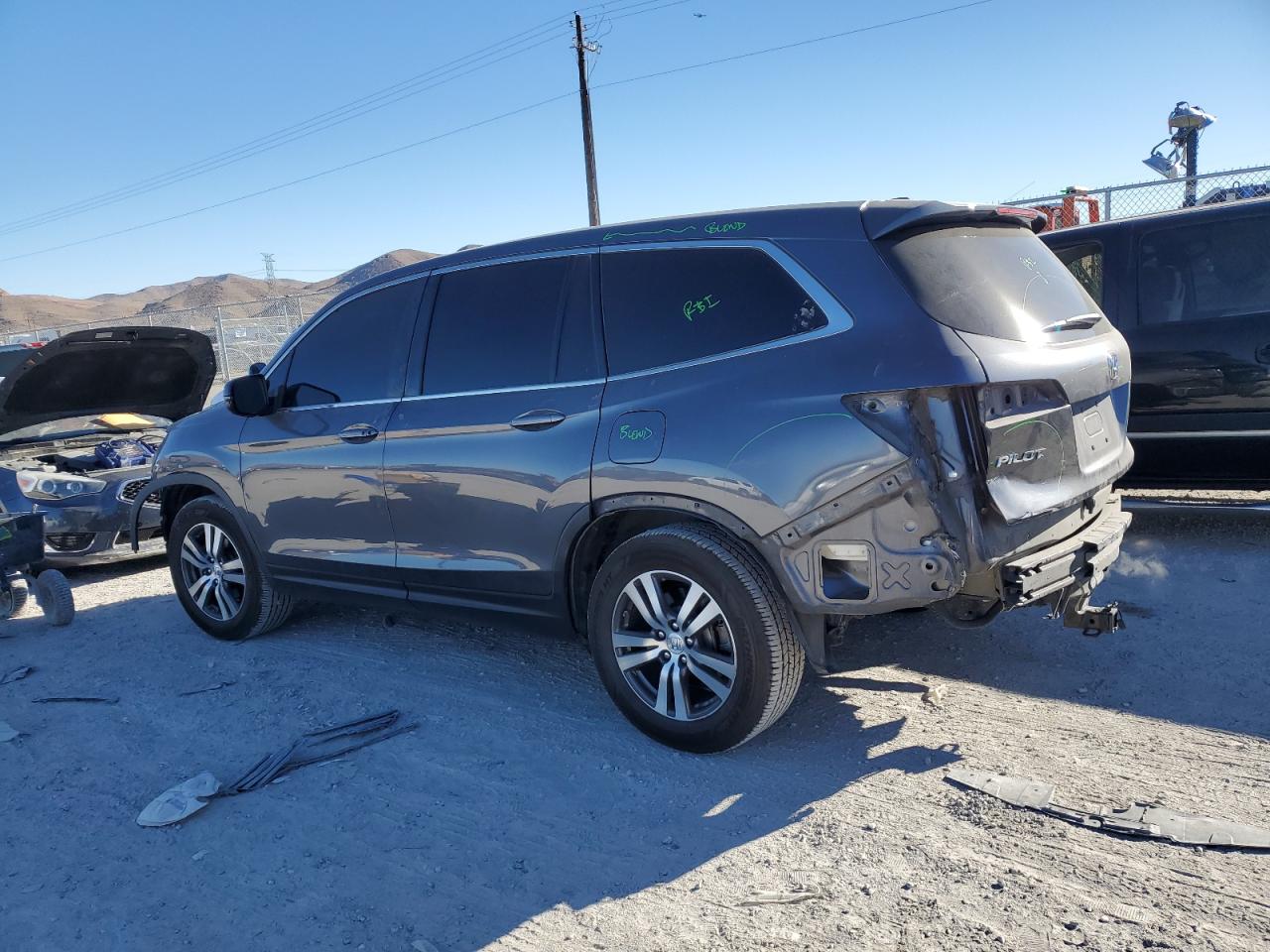 Image 2 of 2016 HONDA PILOT EXL 2016 with VIN 5FNYF5H60GB057415