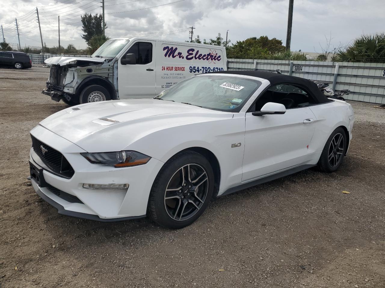 Image 1 of 2020 FORD MUSTANG GT 2020 with VIN 1FATP8FF4L5136681