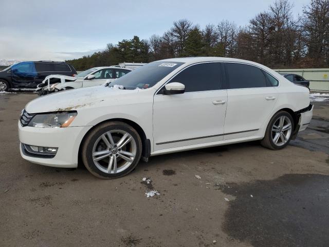 Image 1 of 2015 VOLKSWAGEN PASSAT SE 2015 with VIN 1VWBT7A30FC054758