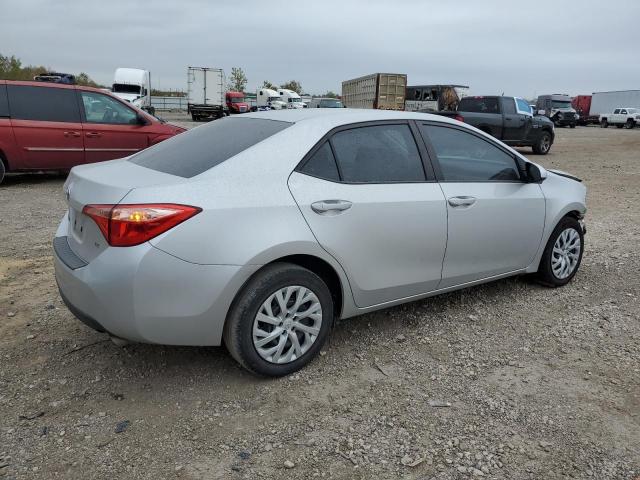 Obraz 3 z 2018 TOYOTA COROLLA L 2018 z VIN 5YFBURHE2JP813414