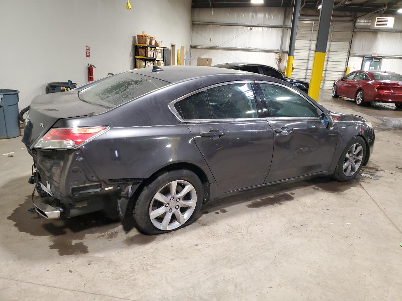 Image 3 of Acura Tl 2013 with VIN 19UUA8F29DA002692
