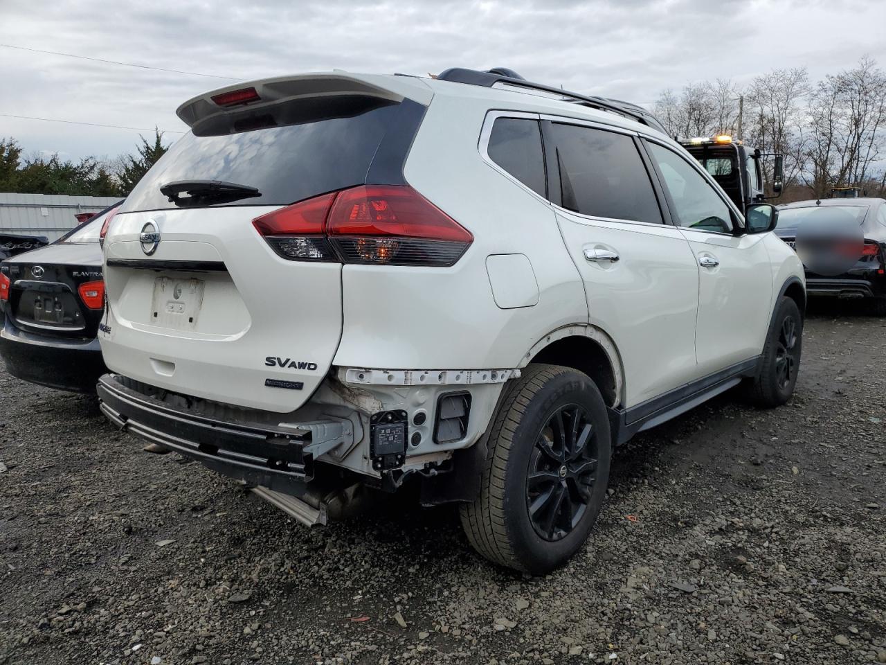 Image 3 of 2018 NISSAN ROGUE S 2018 with VIN 5N1AT2MVXJC838173
