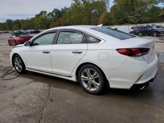 Image 2 of 2019 HYUNDAI SONATA LIMITED 2019 with VIN 5NPE34AF8KH774929