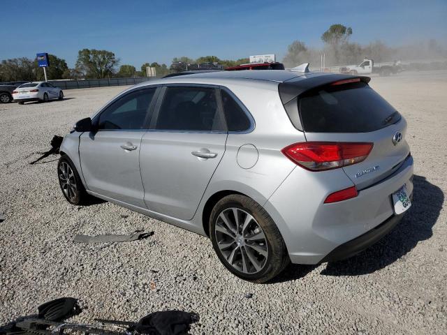 Obraz 2 z 2018 HYUNDAI ELANTRA GT  2018 z VIN KMHH35LE6JU077928