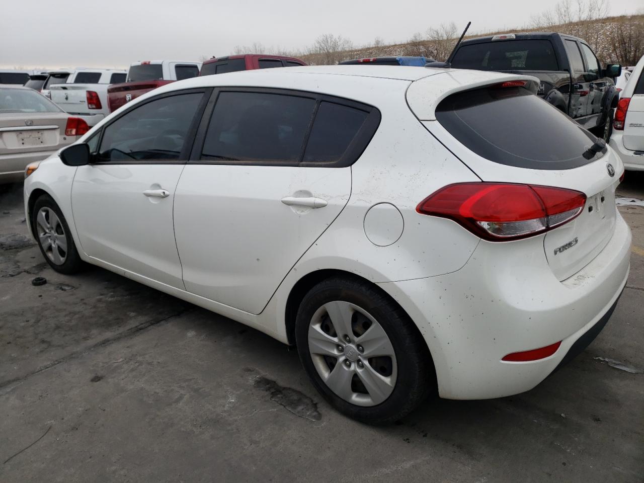 Image 2 of 2016 KIA FORTE LX 2016 with VIN KNAFK5A85G5630757